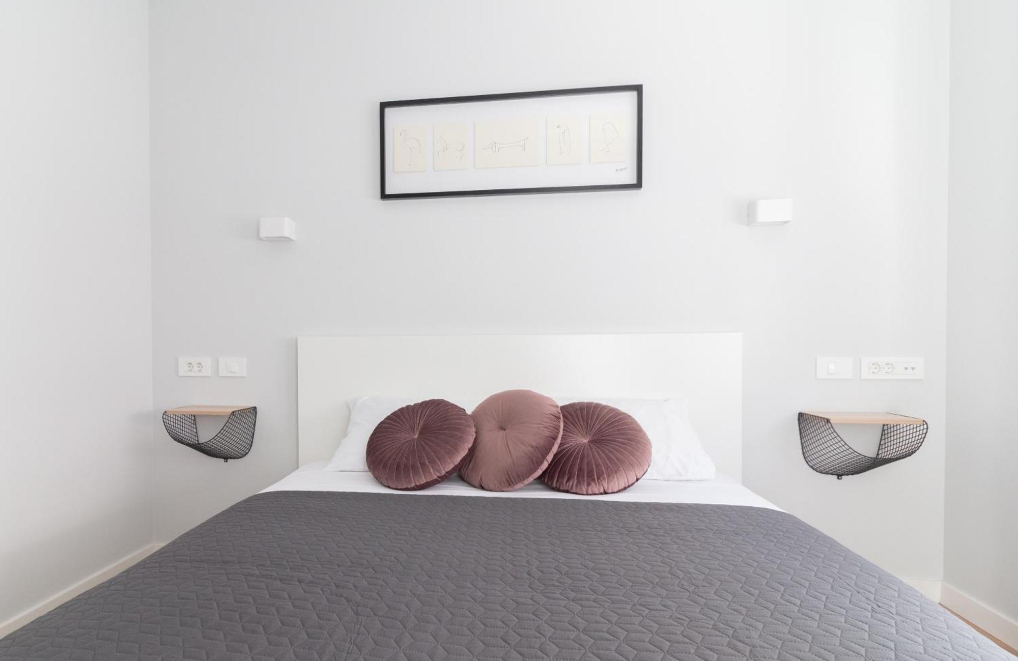 נין B & R Summer Breeze Apartments מראה חיצוני תמונה